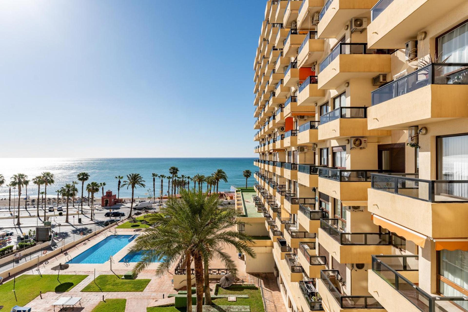 Malagasuite New Aloha Playa Benalmádena Exterior foto